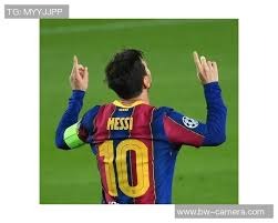 国米排出三分制以来意甲国家德比最年长首发，尤文则反之