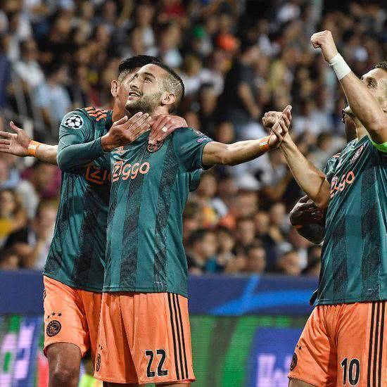 現實而急迫 現實而急迫