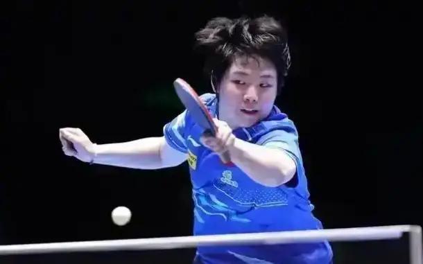 记者：切尔西外租白堡名额已满，合理方案是白堡直接签恩西索